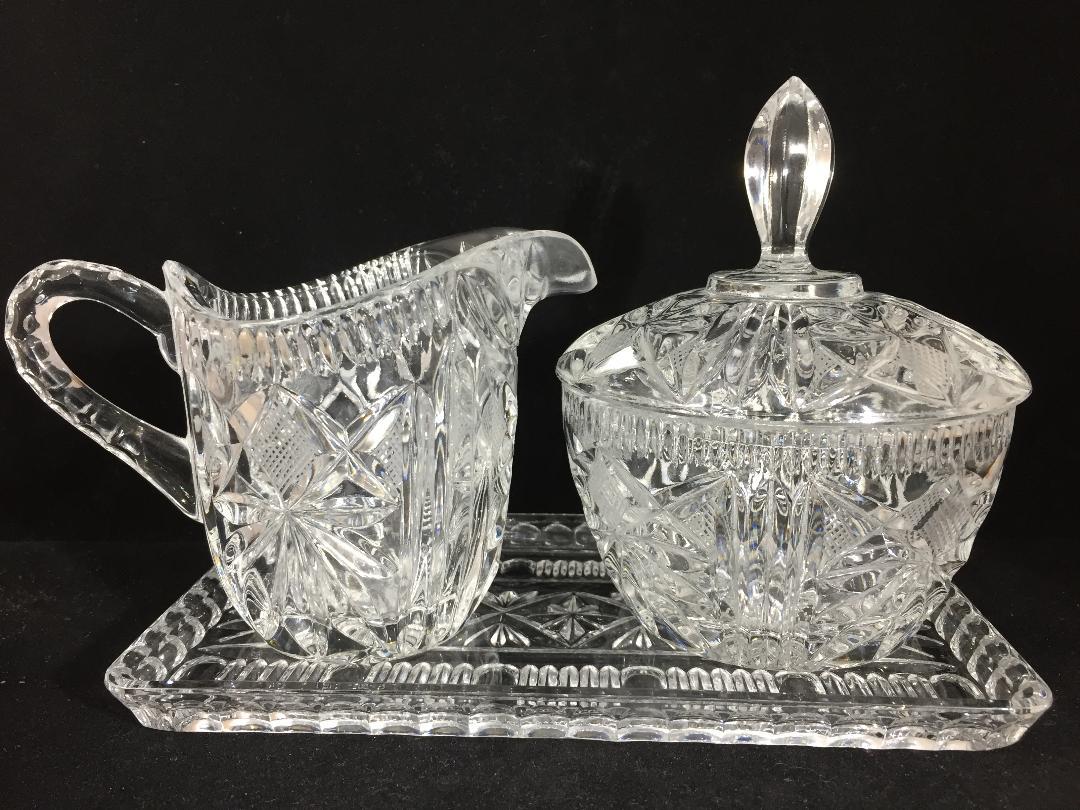 Vintage Clear Pressed Glass Lidded Sugar & Creamer & Tray Holiday Gift