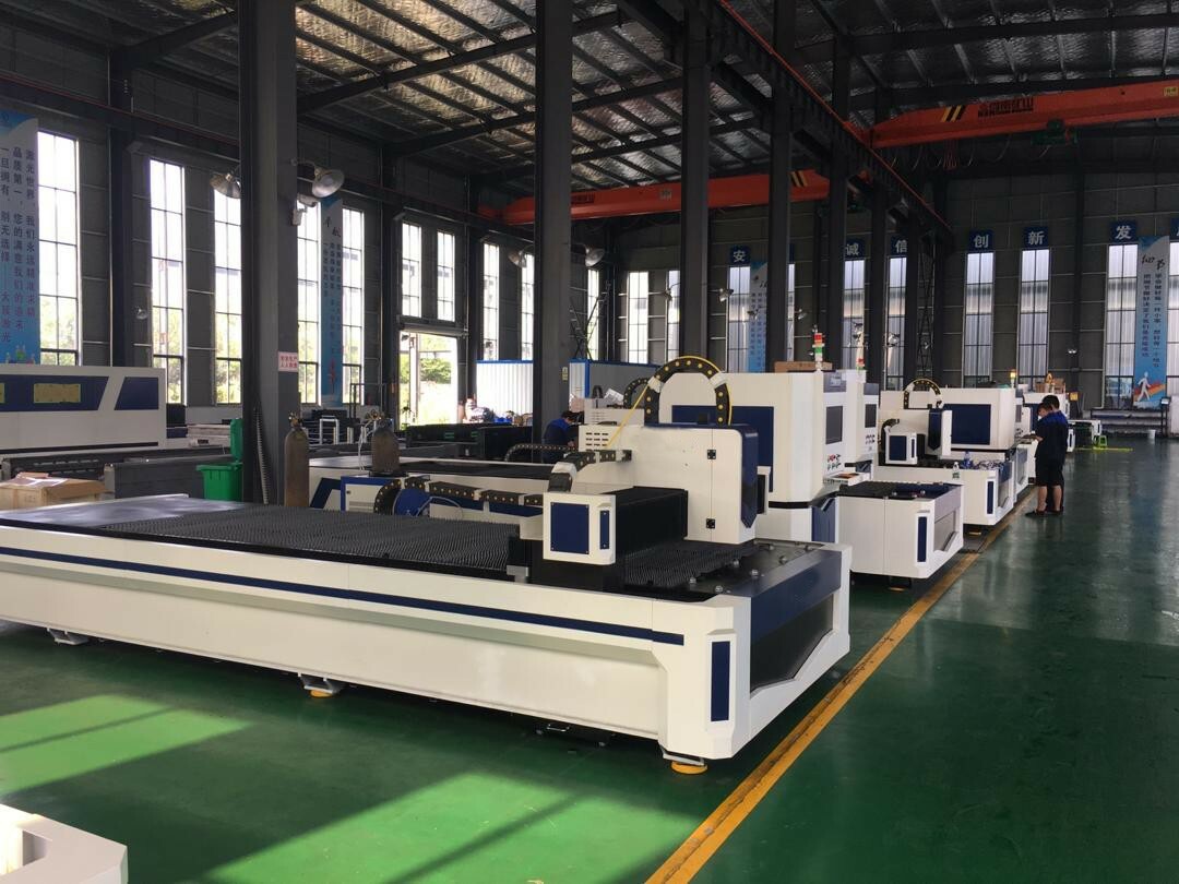 Fiber Laser Metal Cut CNC Table 1000w IPG Raycus