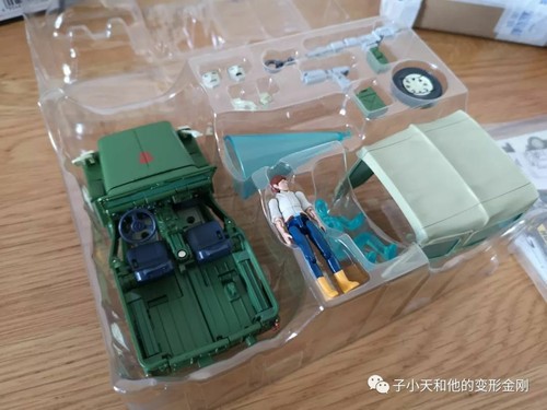 Transformers Masterpiece MP47 Cybertron Autobot Scount Hound Willys Jeep New
