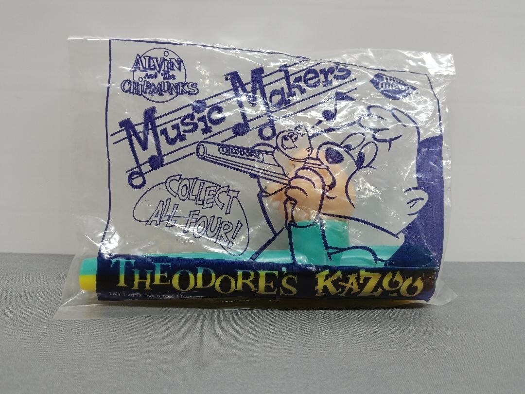 Dairy Queen 1994 Alvin and the Chipmunks Music Makers -Theodore's Kazoo-Sealed