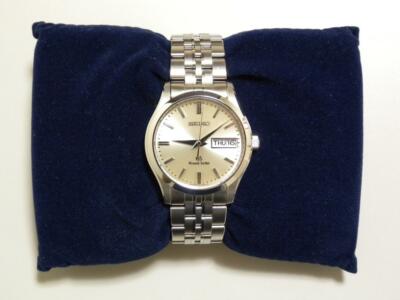グランドセイコー SBGT015 デイデイト クオーツ 9F83 GRAND SEIKO グランドセイコー ”シルバー文字盤 SBGT015 9F83