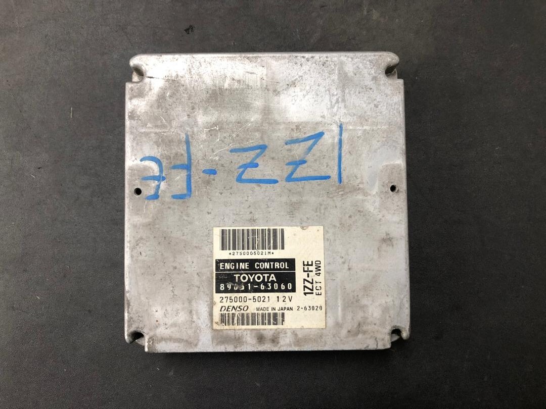 TOYOTA トヨタ ECU 89661-60460 s-l1200.jpg