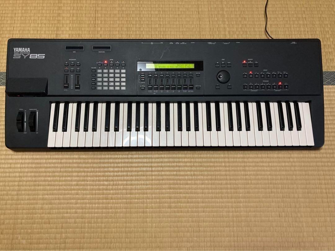 Yamaha SY85 61keys Digital Synthesizer Keyboard Musical