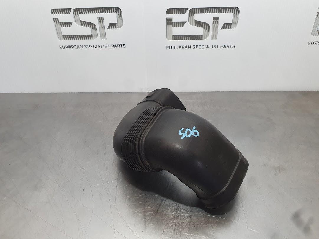 2007 Bmw X5 E70 AIR CHUTE PIPE HOSE 03/07-08/13 image 2