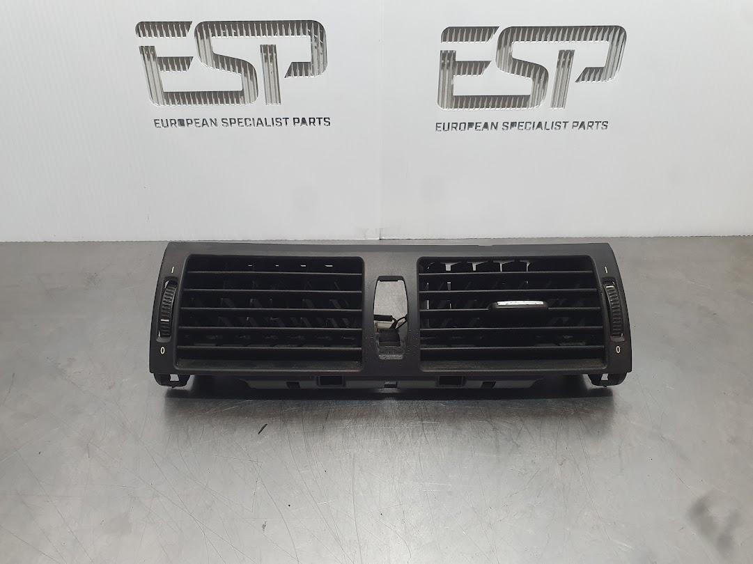 2007 Bmw X5 E70 CENTER AIR VENT 64227161801 03/07-08/13 image 3