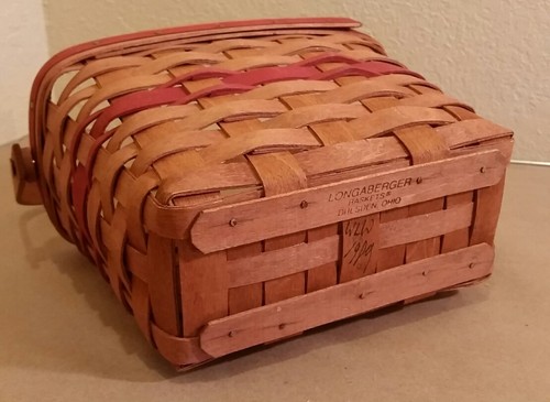 Longaberger 1989 Holiday Memory Basket Christmas Collection Protector Brochure