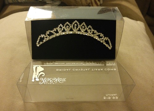 New Studio His & Hers Bridal Crystal Tiara Comb Sparkly Still in Box Beautiful