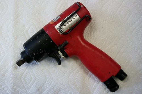 Universal Tool UT8080P 3/8-Inch Square Drive Air Impact Driver