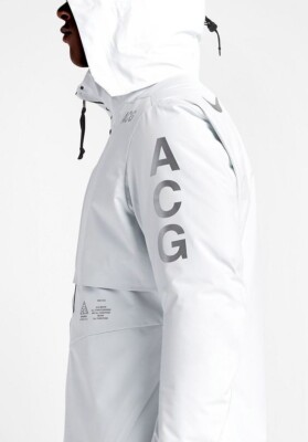 Nikelab acg 2 in 1 system jacket white deals