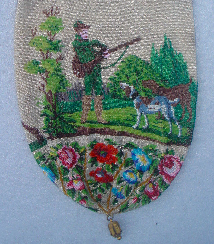 Figural / Scenic Beaded Purse, 2 different scenes 