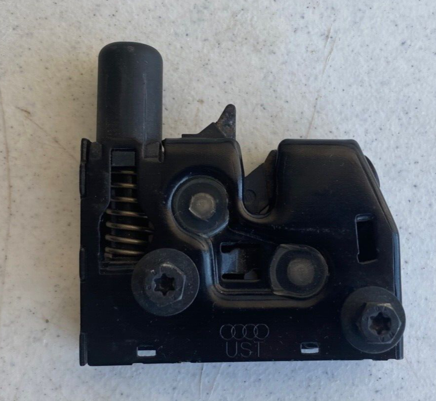 2012 - 2018 Audi A6 Hood Safety Catch Lock Latch Bracket OEM #4G0823509C