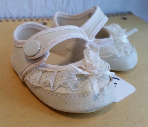 Antique Vintage Doll Shoes White 3