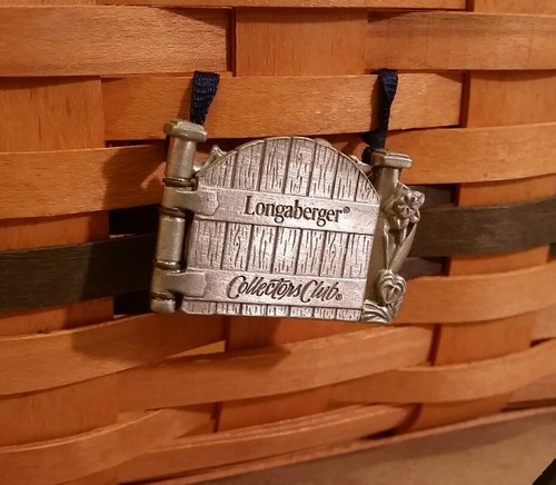 Longaberger 1997 Renewal Basket Collector's Club Liner Protector Tie On Pin Gate