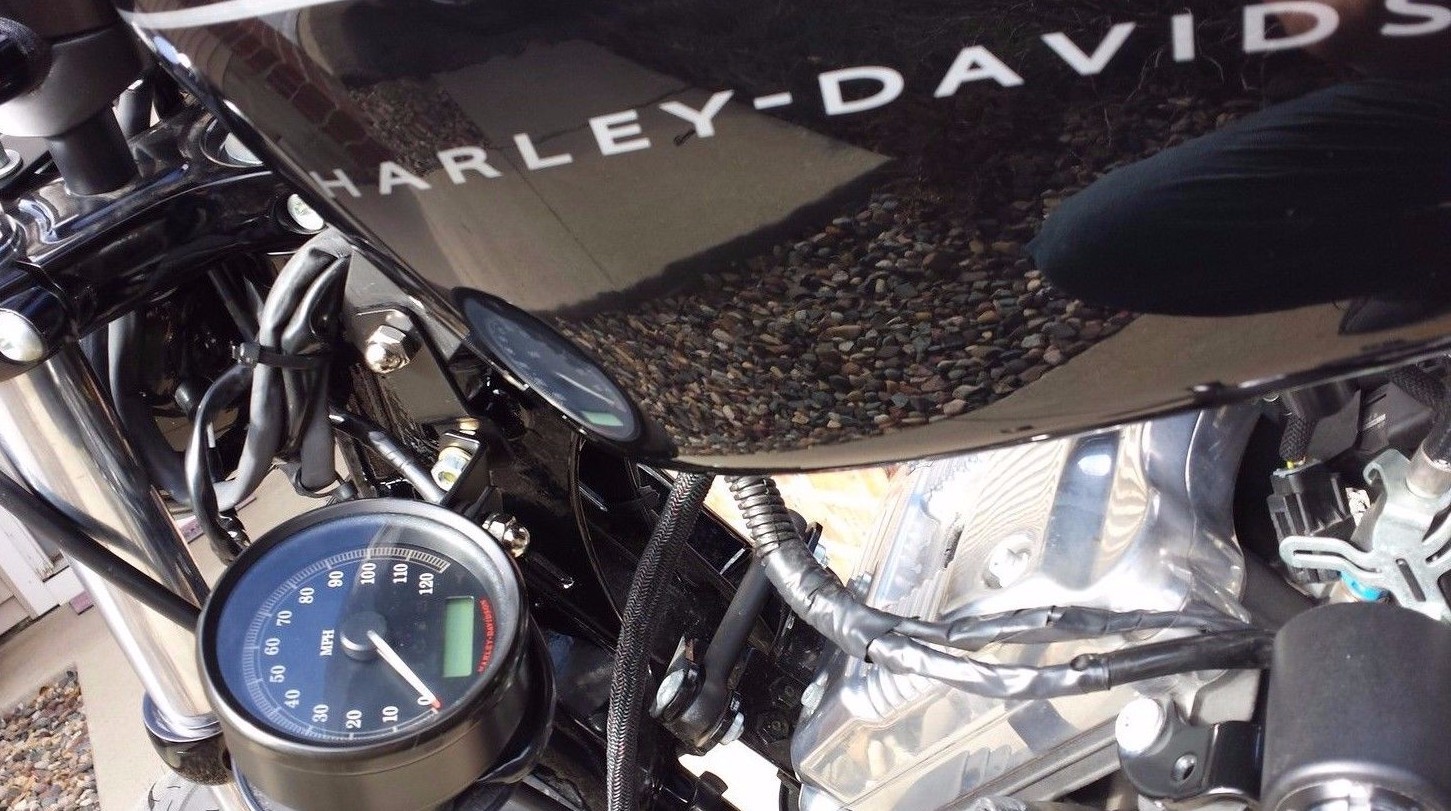 Harley Davidson 883 Sportster спидометр
