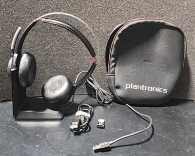 Plantronics Voyager Focus UC | 203079-01 Headset and Charging Stand Bluetooth