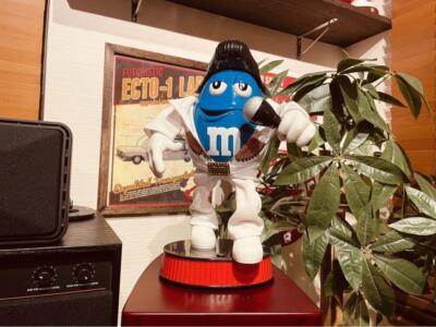 M&M's エルヴィスプレスリー クリスマスオーナメントフィギュア4体セット Super rare M&M's Elvis Presley figure Musical Animation Blue