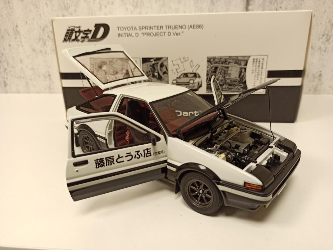 限定80台 1/18 Toyota Sprinter Trueno AE86 Ignition Model 1:18 Toyota Sprinter Trueno 3Dr GT Apex (AE86