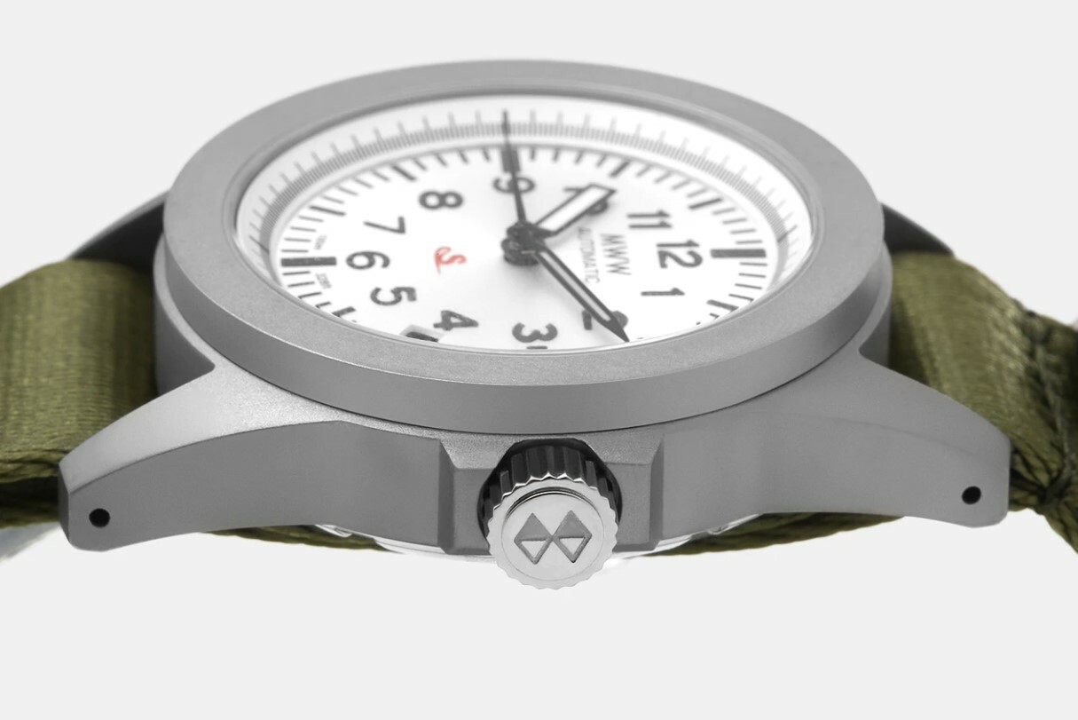 Pre-owned Manchester Watch Works Mww Rattler Field Watch Seiko Sus Homage Titanium