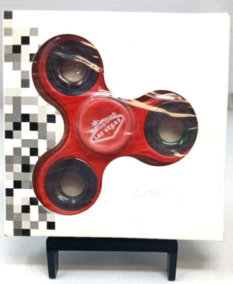Las Vegas Tri Hand Fidget Spinner Red *BRAND NEW IN BOX* :E