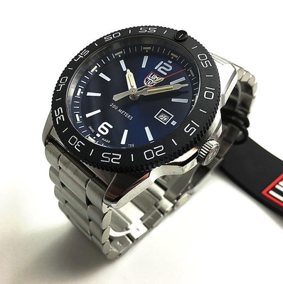 Pre-owned Luminox Men's  Pacific Diver Stainless Steel Dive Watch Xs.3123