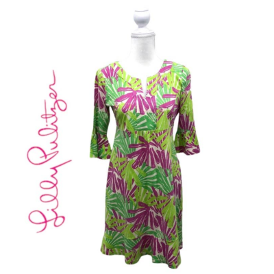 Pink dress with green palm clearance leaves