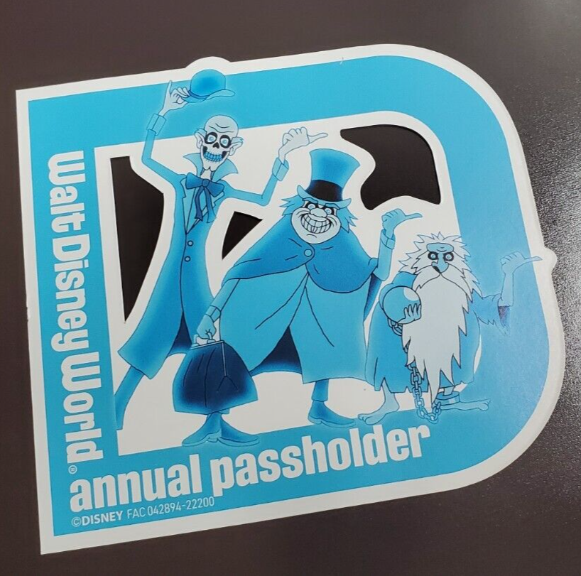 Disney Passholder Haunted Mansion Three Hitchhiking Ghosts AP Aftermarket Magnet
