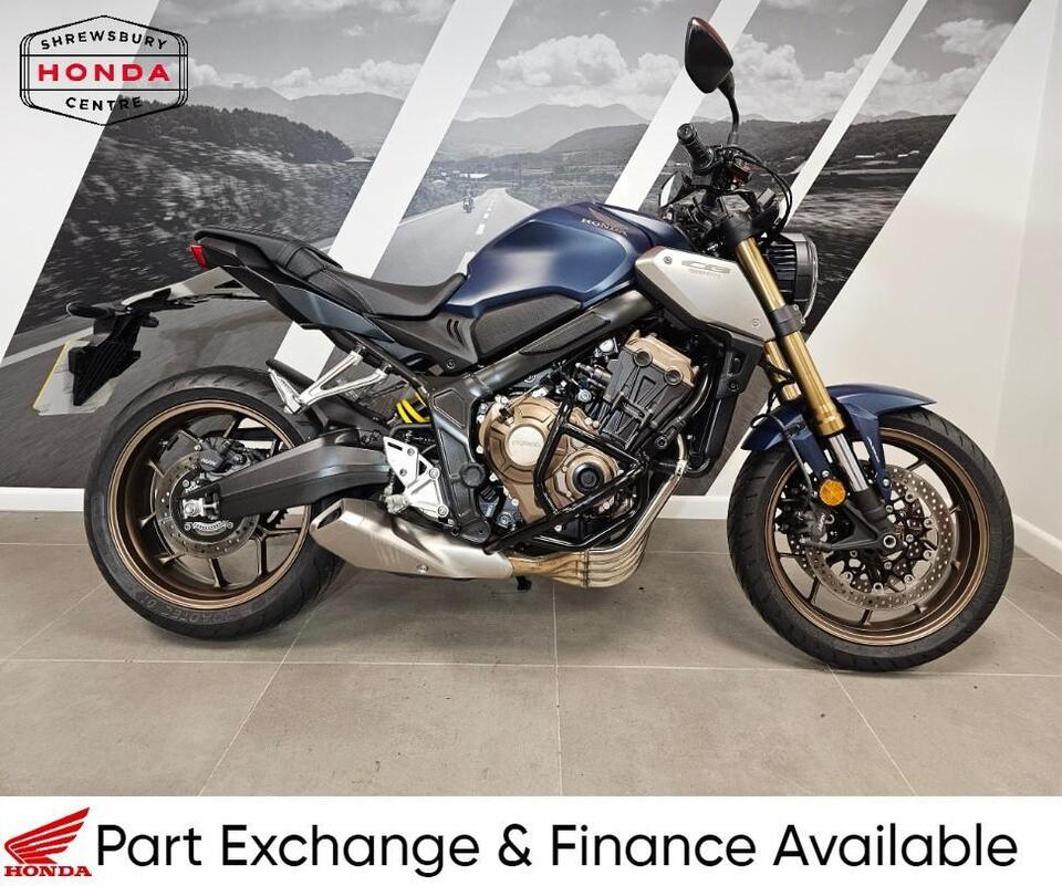 Honda CB650R WITH ONLY 829 MILES ***FREE Mainland delivery***