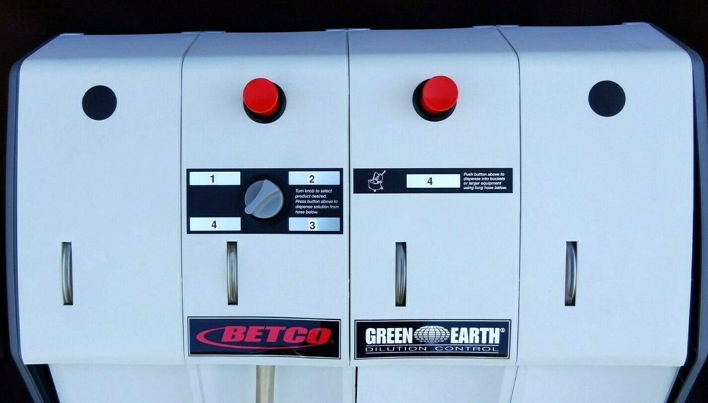 Betco Green Earth II Enclosed Proportioner Dilution Control Chemical Dispenser 