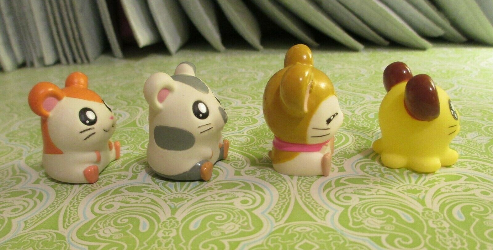 Hamtaro Figure Finger Puppets, Hamtaro, Oxnard, Pashmina, and Penelope!