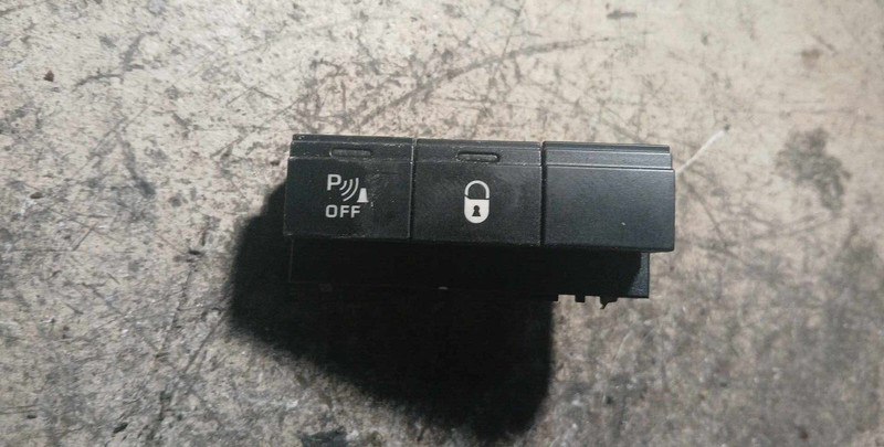 Bouton/Interrupteur Peugeot 407 RÃ©FÃ©Rence 96469958xt