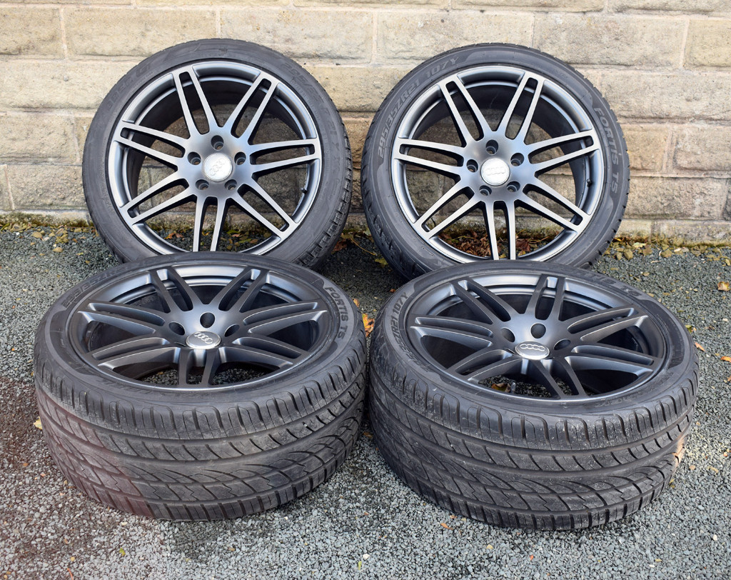 21" Genuine Audi Q7 Alloy Wheels and Tyres alloys wheels in