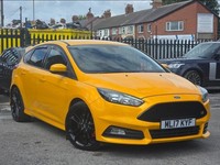 17 2017 FORD FOCUS 2.0T ECOBOOST ST 2 5 DOOR