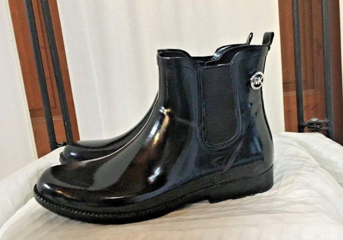 Michael Kors Women's Black Short Rubber Rain Boot Chelsea