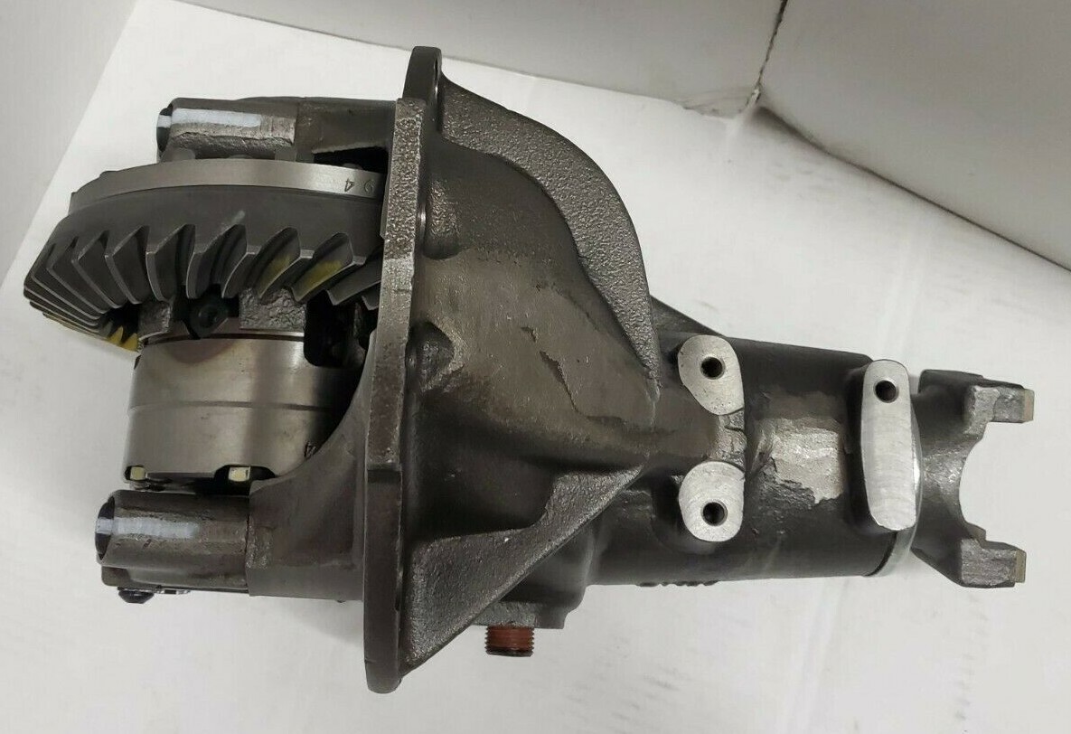 Chrysler 8-3/4" - 8.75" Mopar Center Section- 3rd Member- 489 - 3.55- Posi- NEW