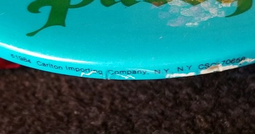 VTG Pin Back Button Lot Shamrock Schlitz Round St. Pauli Girl Anheuser Busch LA