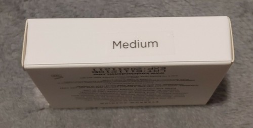 Iconic London Eyebrow Cushion in Medium (BNIB) Boxycharm