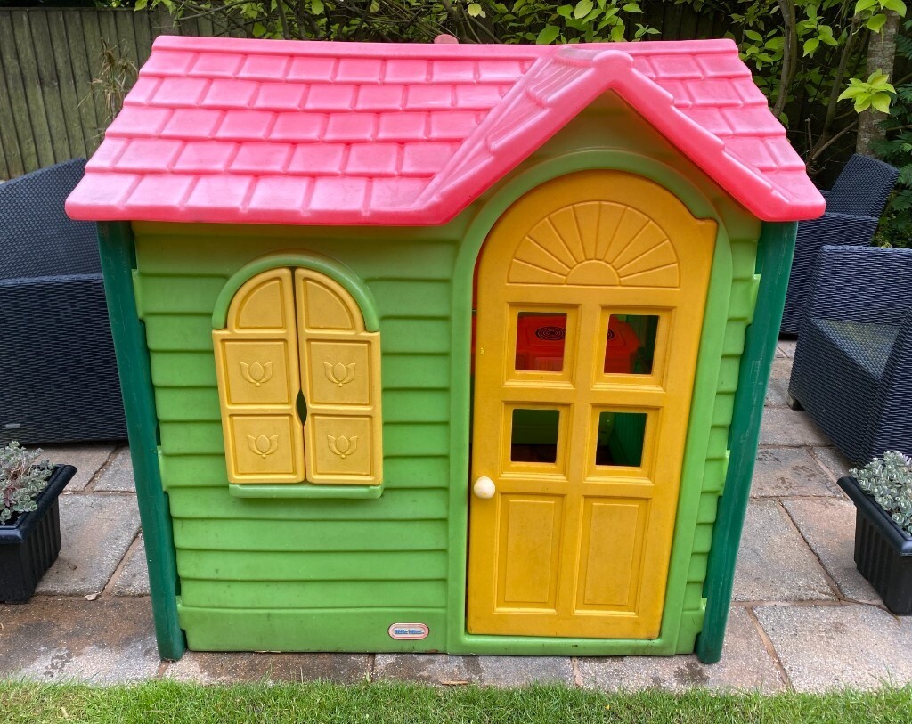 little tikes cape cottage smyths