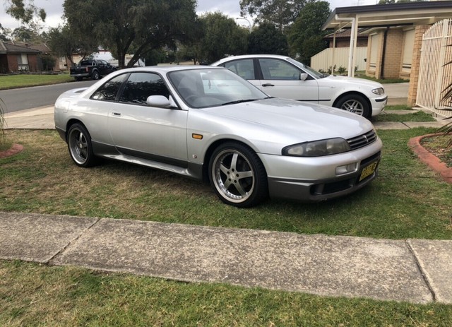 Nissan skyline r33 1993