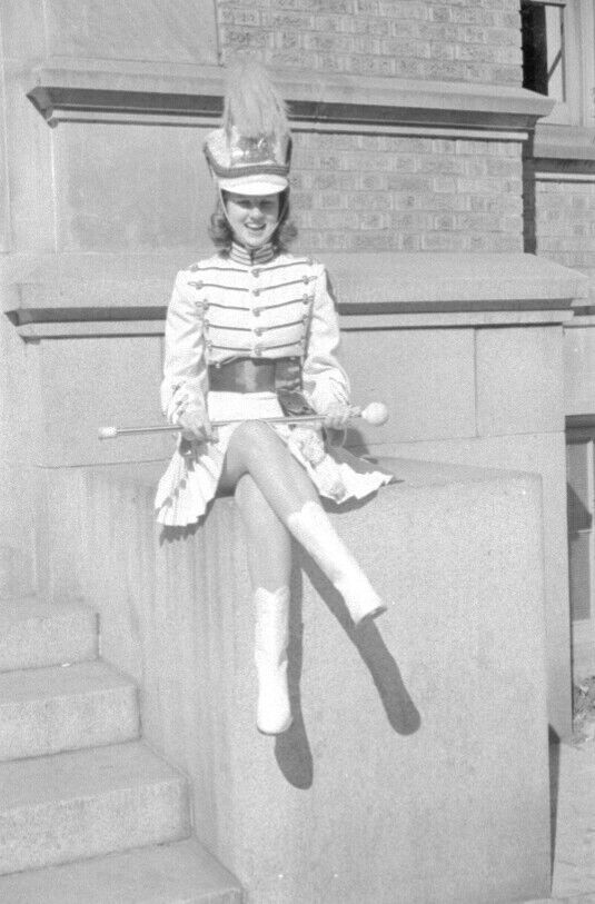 Vintage AMATEUR PINUP Negative 1940s PRETTY MAJORETTE?eBay??????|?? amateur photo Vintage AMATEUR PINUP Negative 1940s PRETTY MAJORETTE?eBay??????|?? Adult Picture