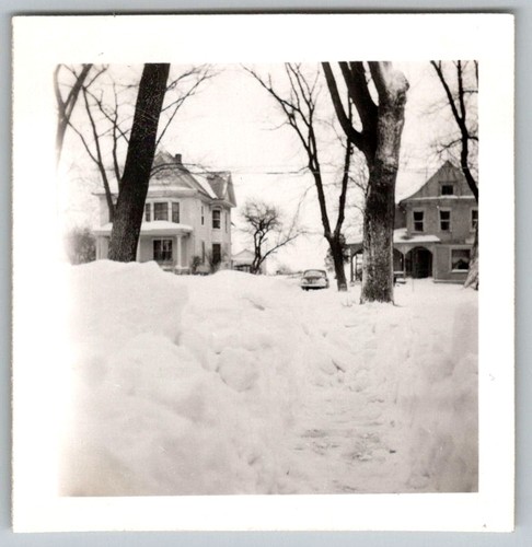 Vtg B&W Snapshot Deep Snow Snowbanks Houses Car Winter Street Scene 1950s
