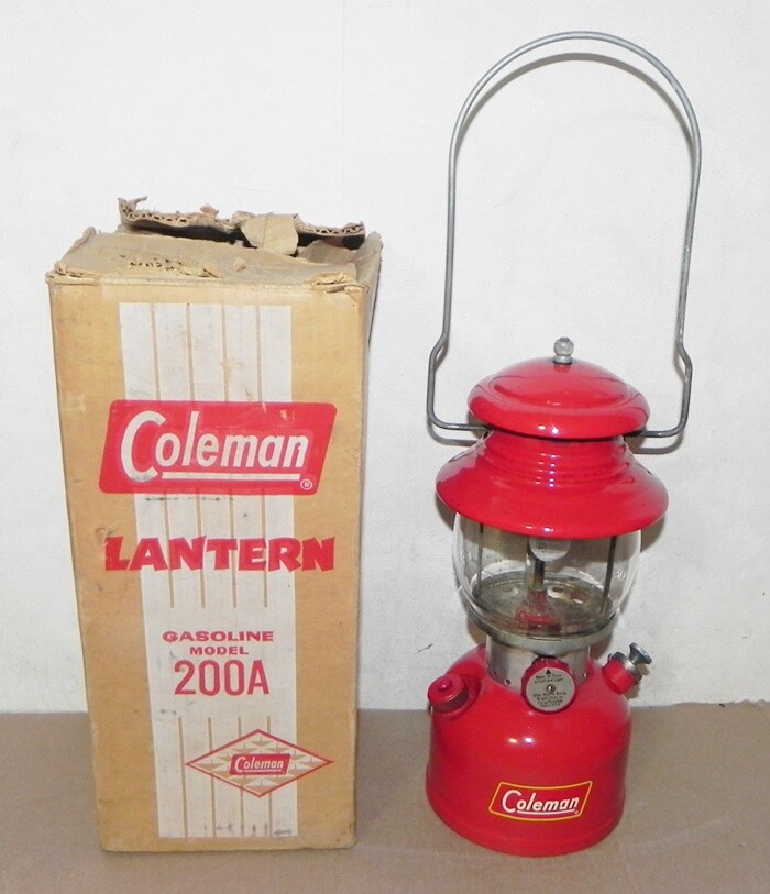 COLEMAN 200A LANTERN 1960 GOOD CONDITION WITH BOX VINTAGE REDのeBay公認海外