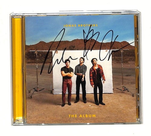 サイン入り　海外雑誌　Jonas Brothers s-l1200.jpg