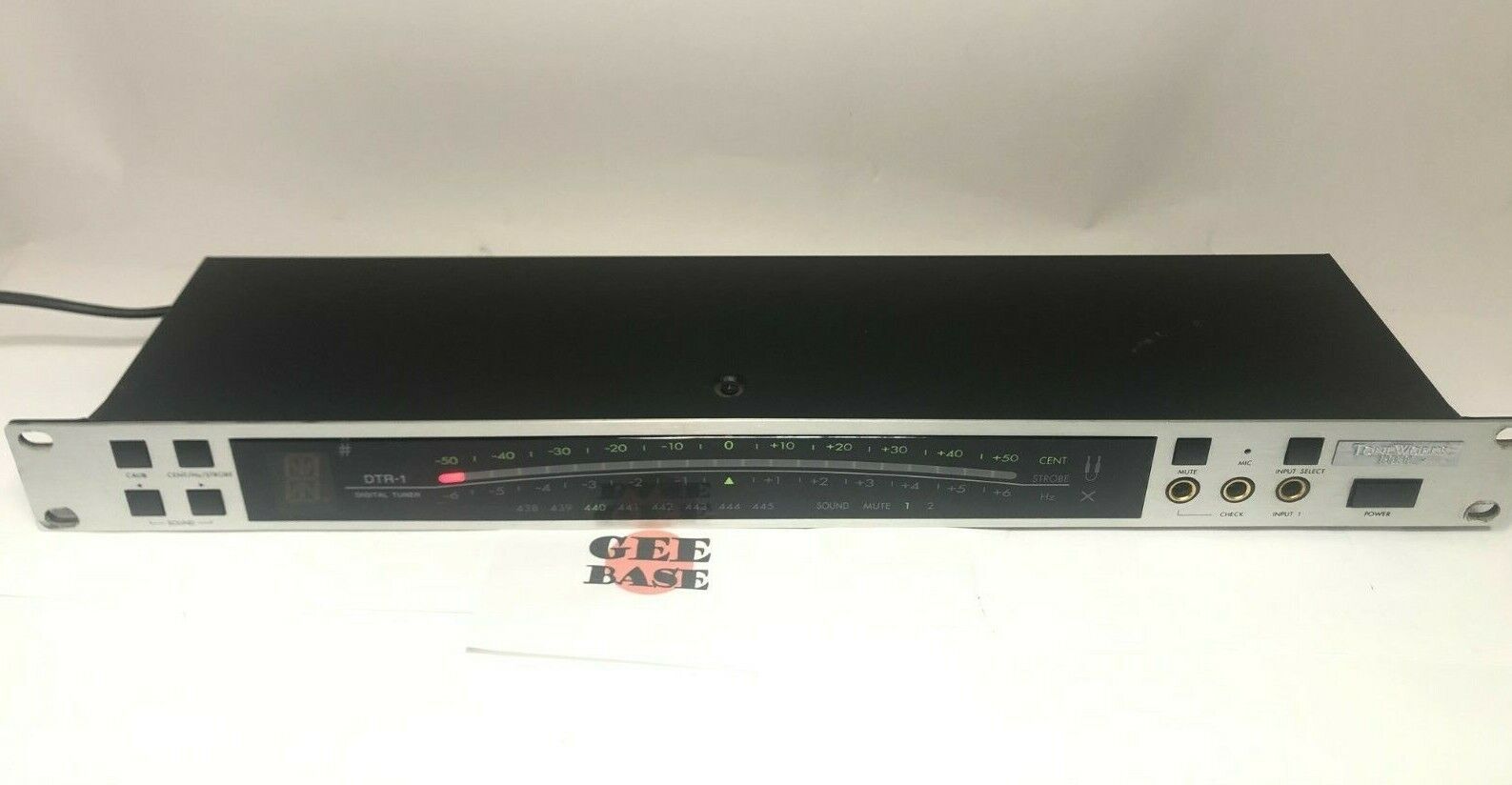 KORG DTR-1 Rack Mount Chromatic Digital Tuner Tested Free KORG DTR-1 Rack Mount Chromatic Digital Tuner Tested Free
