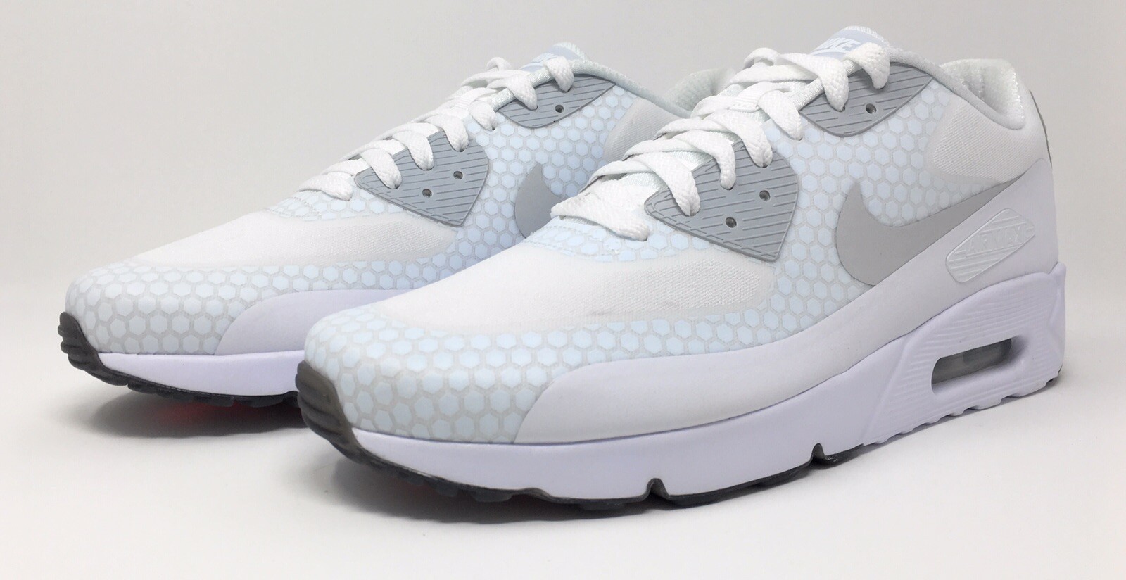 Nike Air Max 90 Ultra 2.0 SE Men's Running Shoes White Grey Size 11 Nike Air Max 90 Ultra 2.0 SE Men's Running Shoes White Grey Size 11