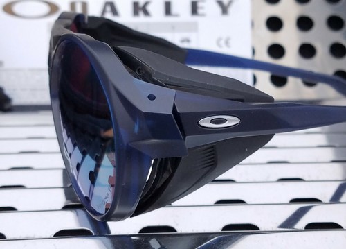 Pre-owned Oakley Clifden 9440-0556 Sunglasses Matte Blue W/prizm Deep H2o Polarized