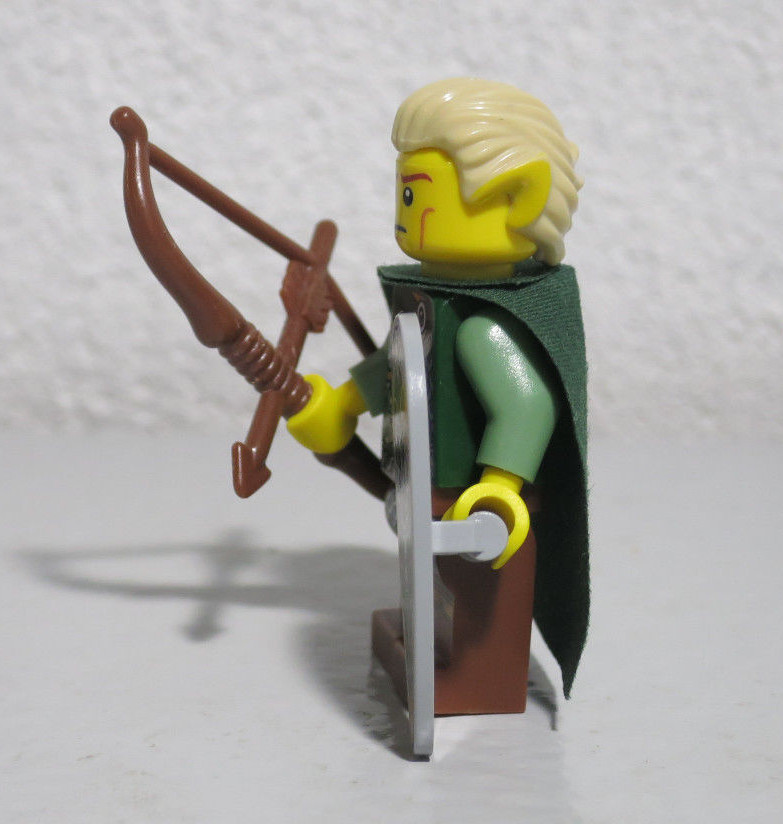 Elf Series 3 Shield Dark Green Cape Bow Arrow LEGO Minifigure Mini Figure Fig