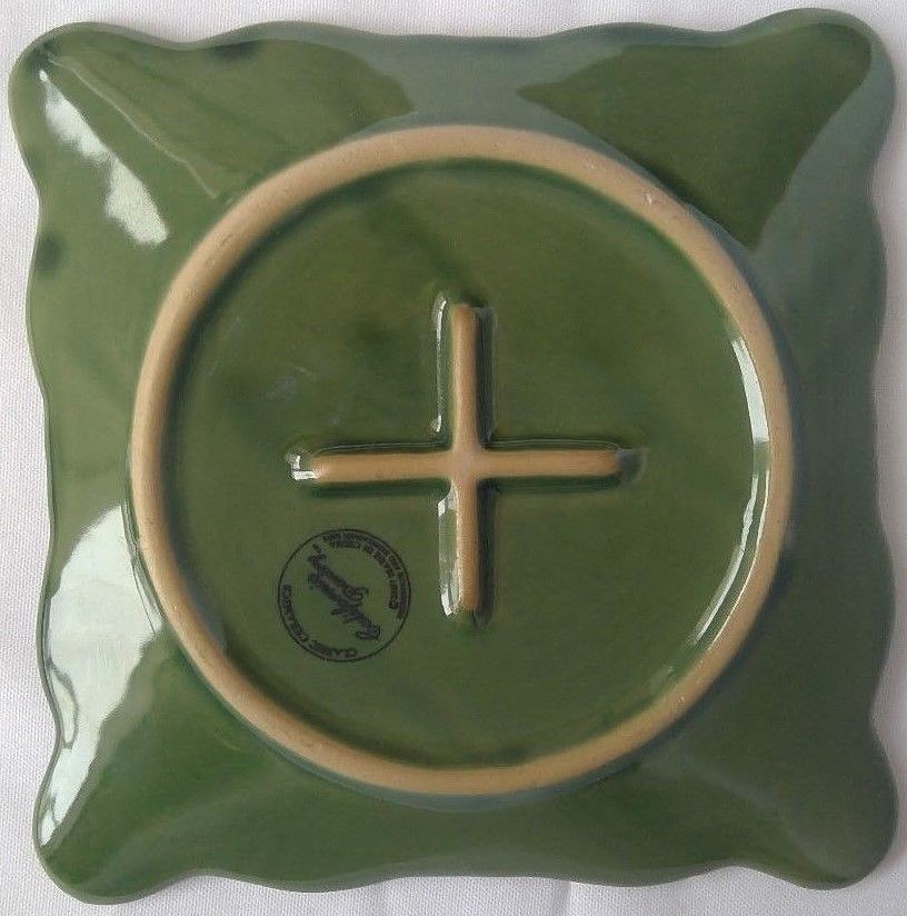 California Pantry 2 trivets Classic Ceramics green 2007 maroon 2009 square 6.25