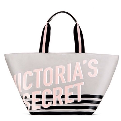 NWT VICTORIAS SECRET TOTE LIMITED EDITION 2018 WEEKENDER