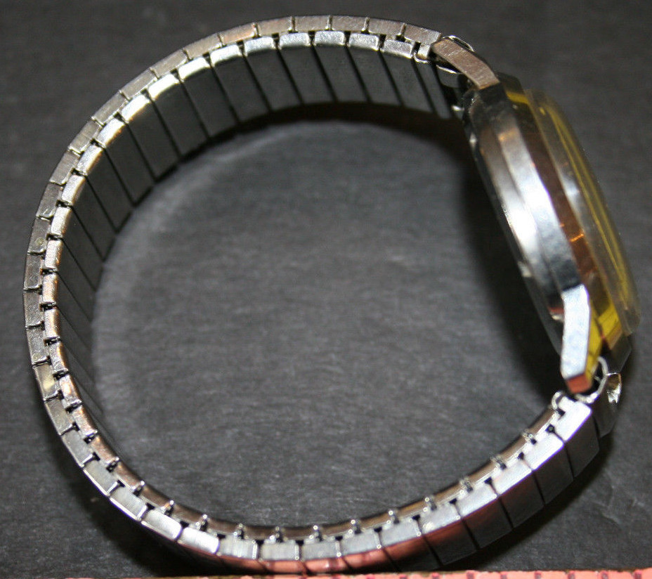 Vintage NICOLET Stainless Steel Incabloc Watch 17J Unbreakable Mainspring