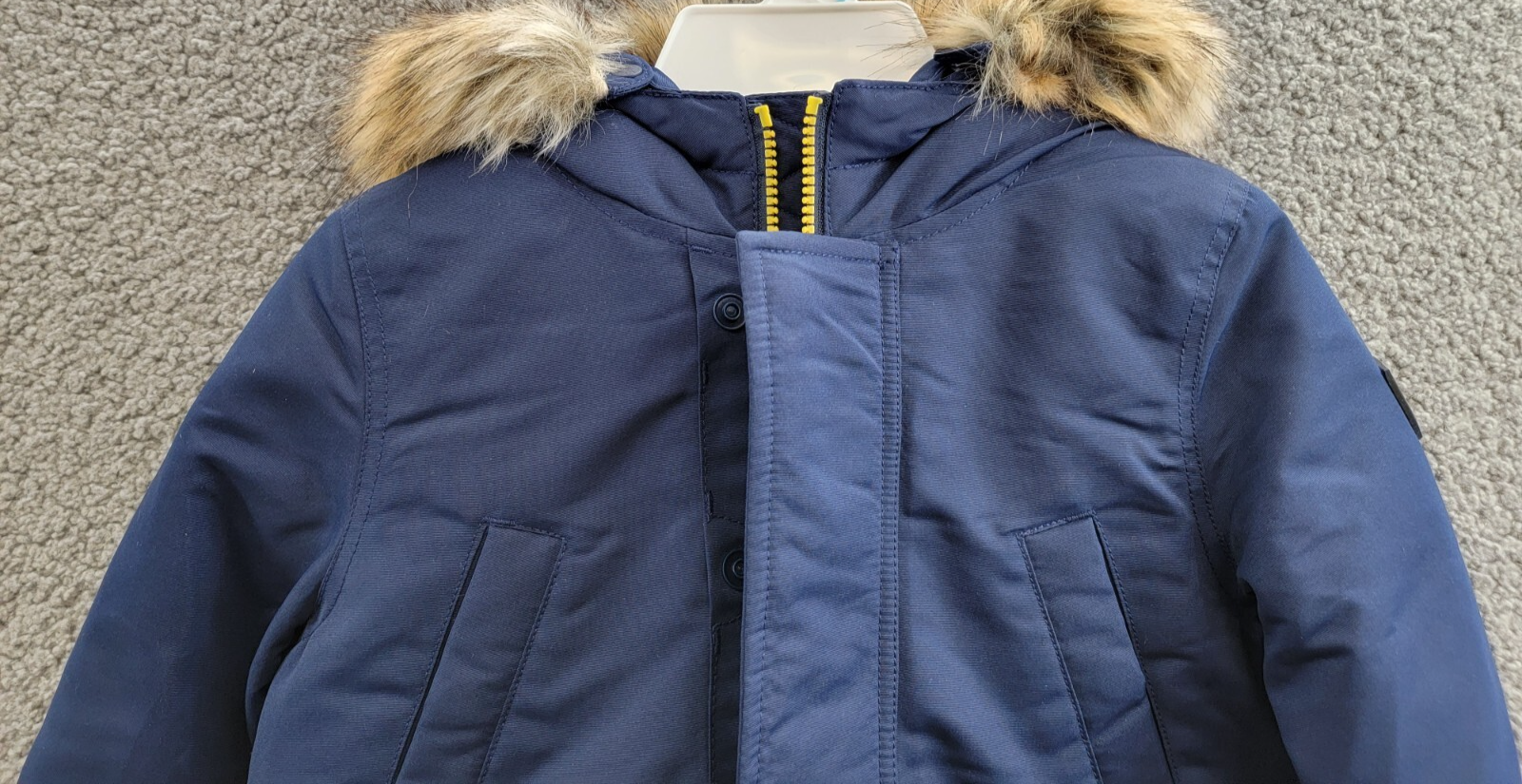 Polo Ralph Lauren Artificial-fur-Trim Down Parka Jacket Boys 5 Newport Navy Snap - Picture 3 of 18